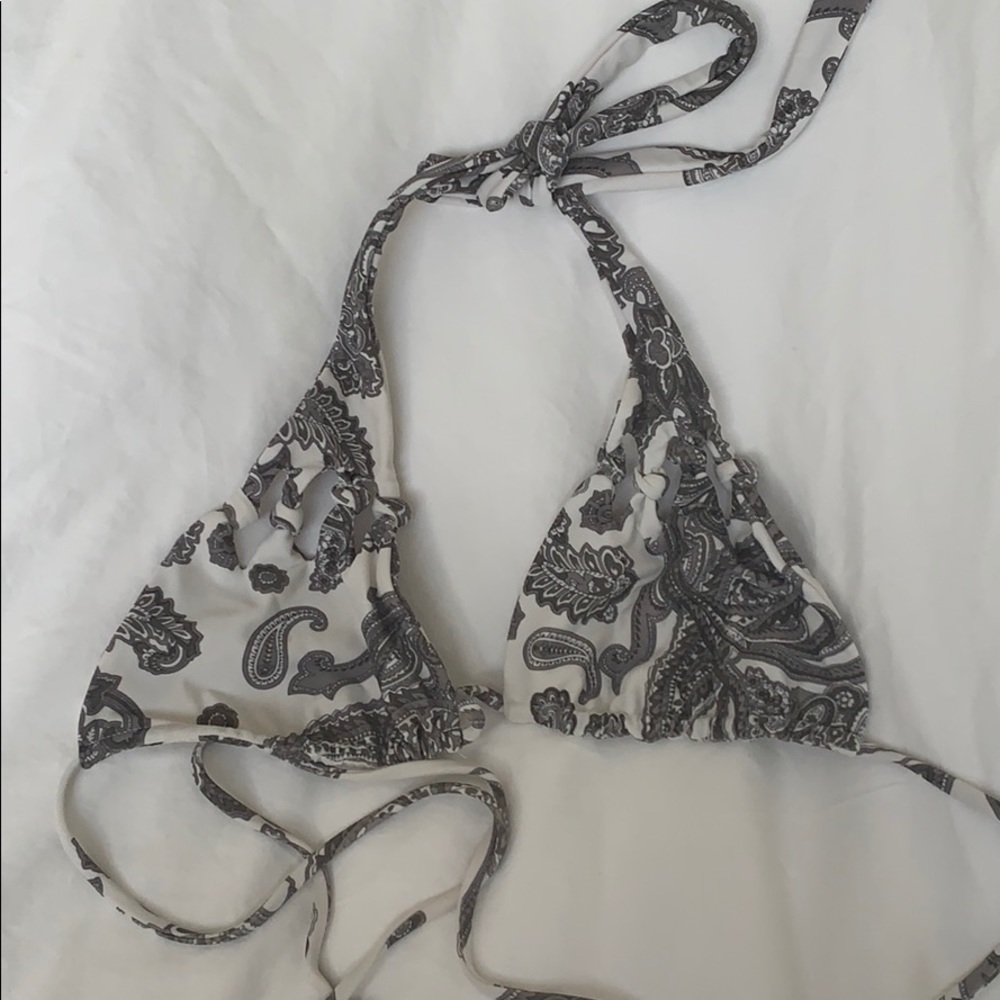 Mikoh triangle top